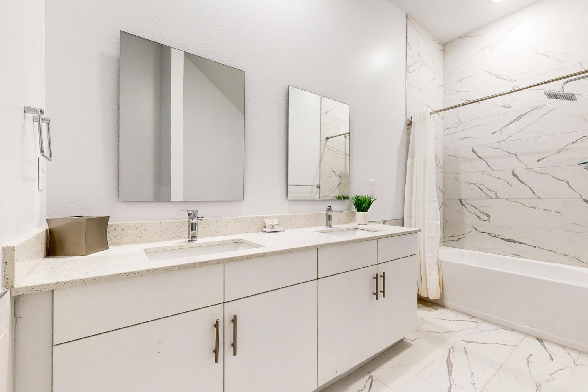 The Azur Resort Davenport Room photo