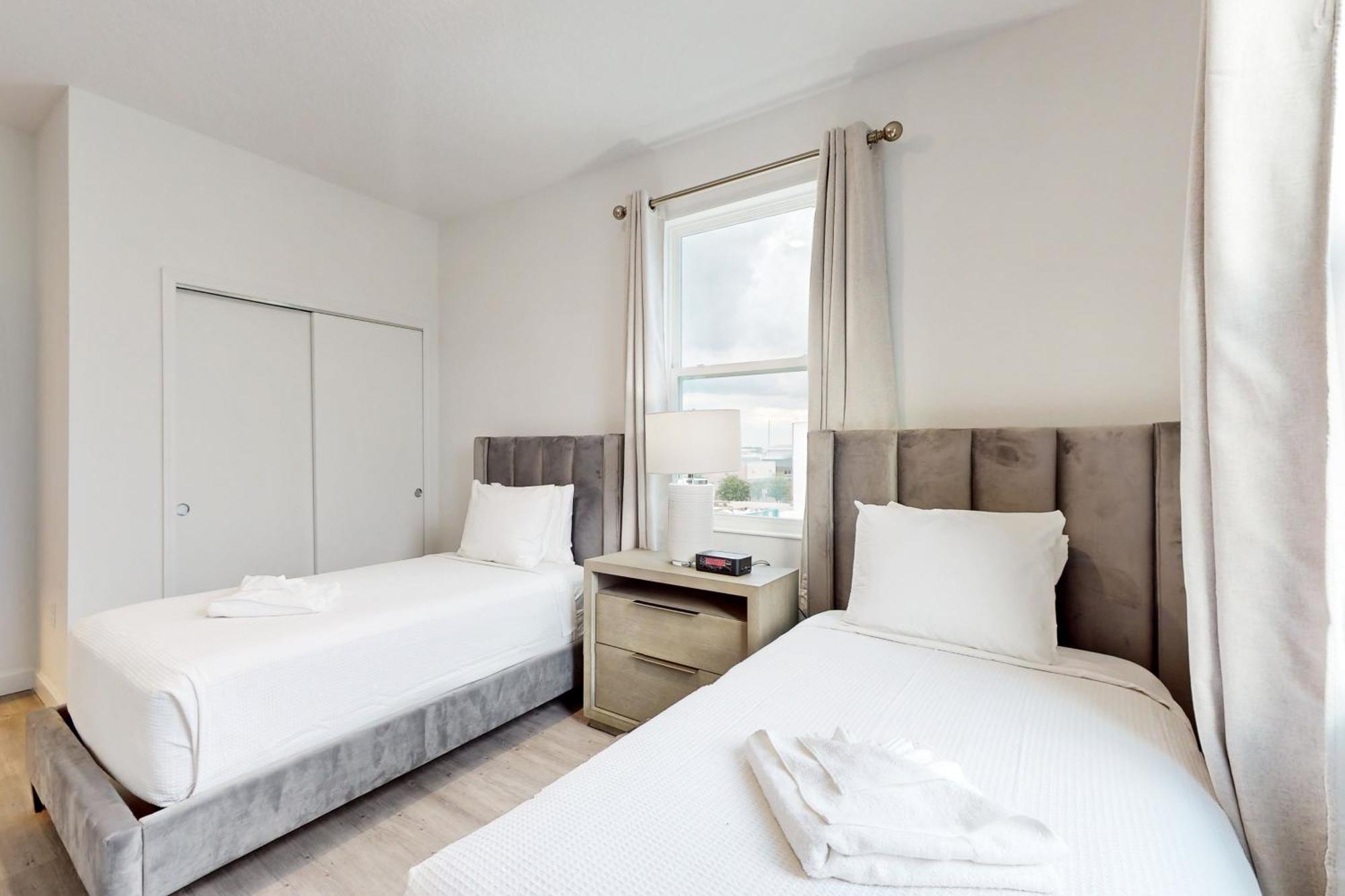 The Azur Resort Davenport Room photo